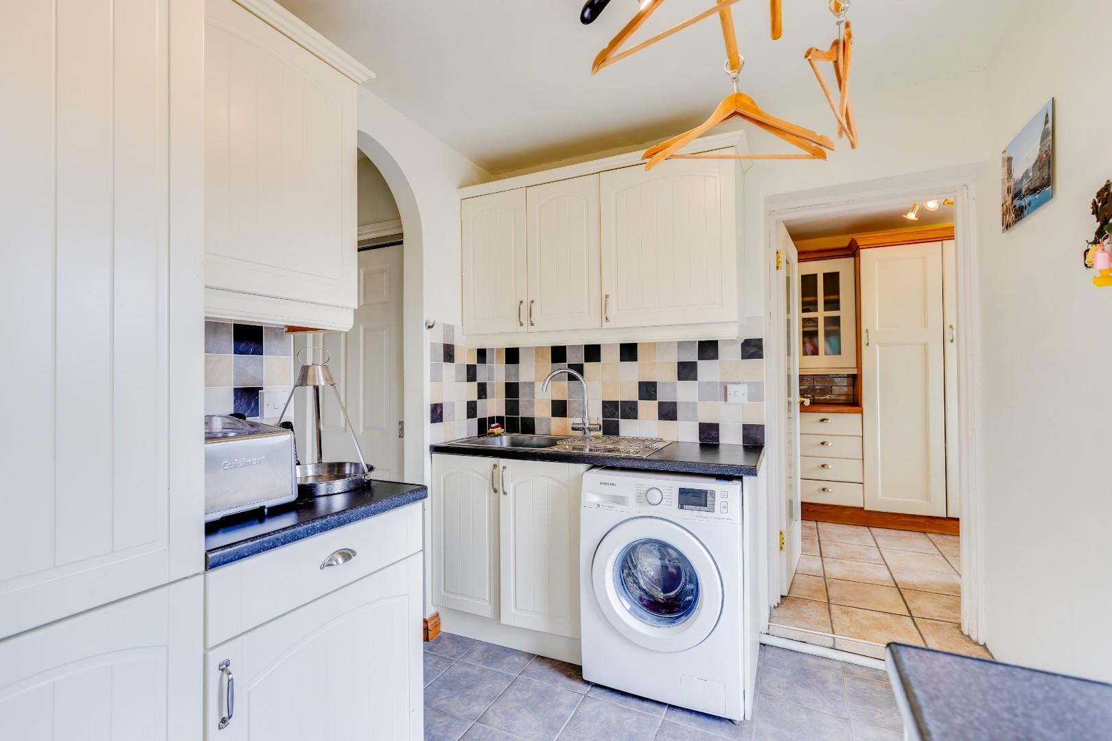 Chapel Road, Wick, Nr Cowbridge, Vale of Glamorgan,  CF71 7QJ